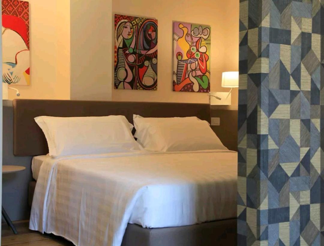 A&G Suites Parma Esterno foto
