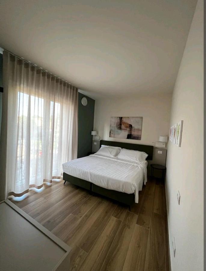 A&G Suites Parma Esterno foto